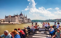 BUDAPESTI KIRÁNDULÁS PROGRAM *****